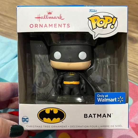 Hallmark Ornaments Funko Pop Batman Christmas Tree NEW - Picture 2 of 3